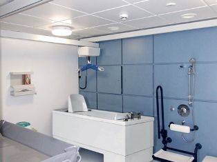 Bathroom with ceiling hoist from Abacus Healthcare